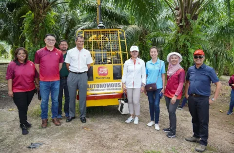 BOD-Visit-to-Carey-Island-8.png