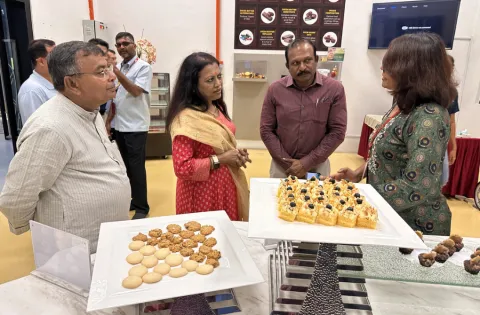 Visit-by-the-Minister-of-Tripura-5.png