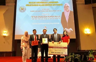 sdp-awards-langkawi-award-2017-2018.jpg